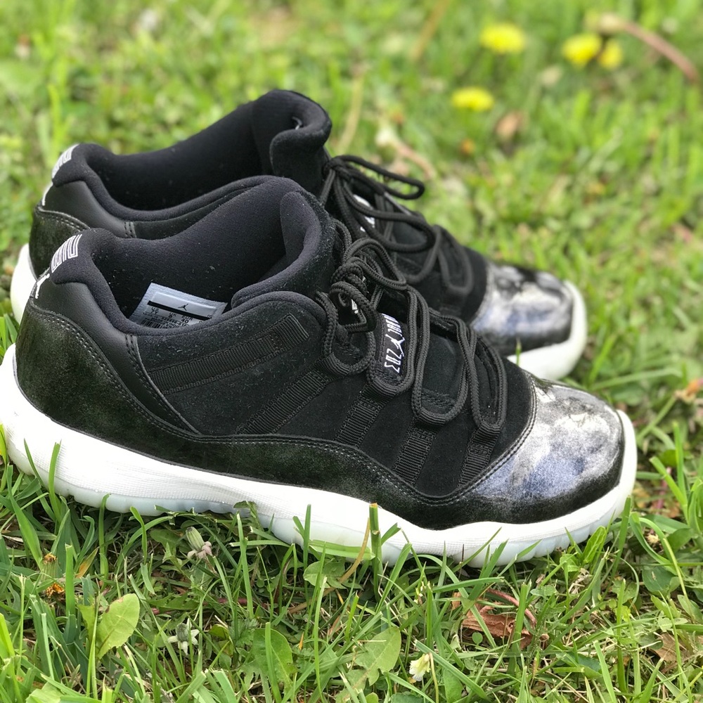 Jordan’s 11 retro low tops